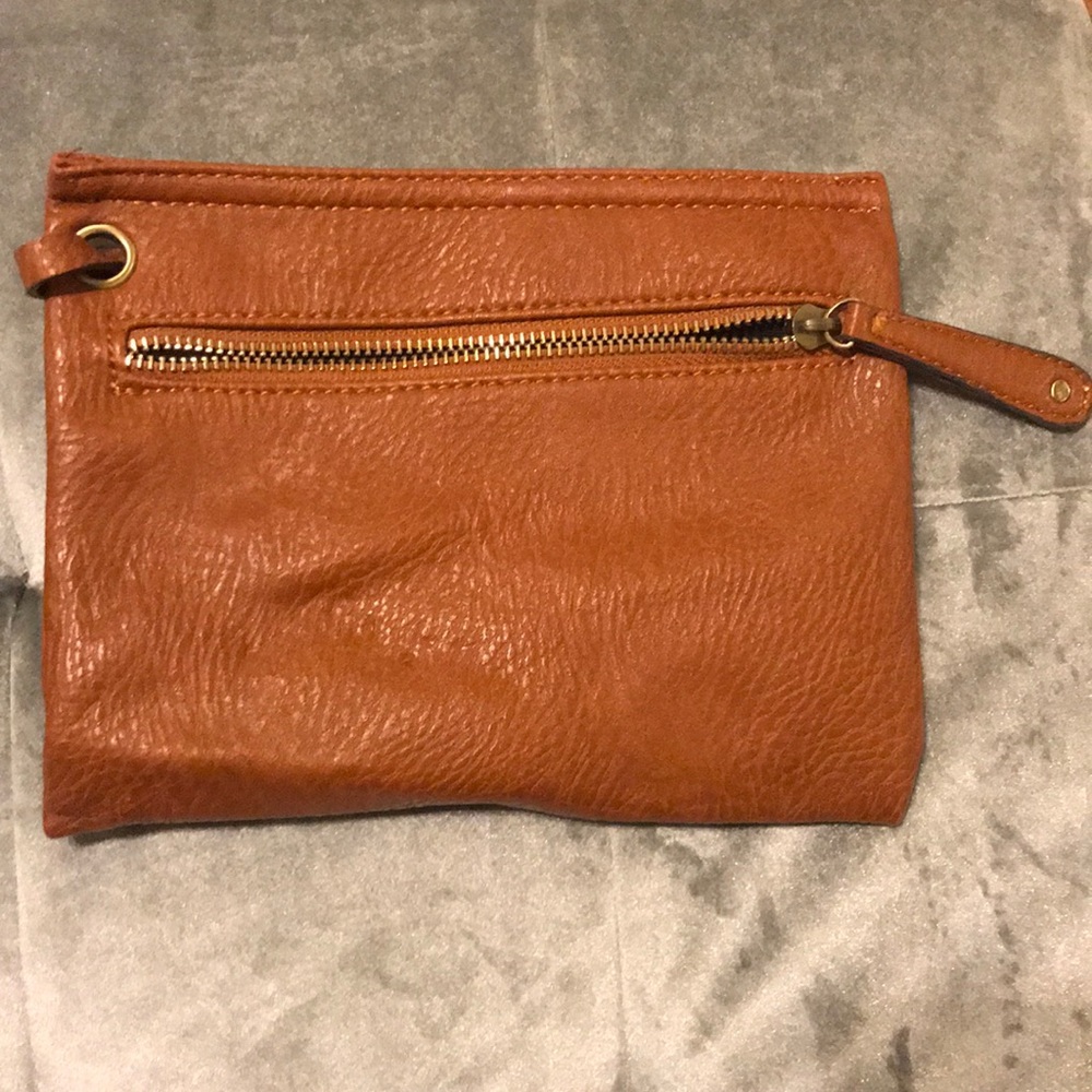 Pen/pencil case